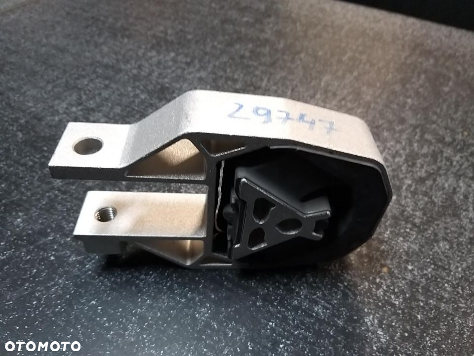 PODUSZKA SILNIKA wspornik  VOLVO C30, C70 II, S40 II, V40, V50; FORD C-MAX,II,  FOCUS II, III, - 2