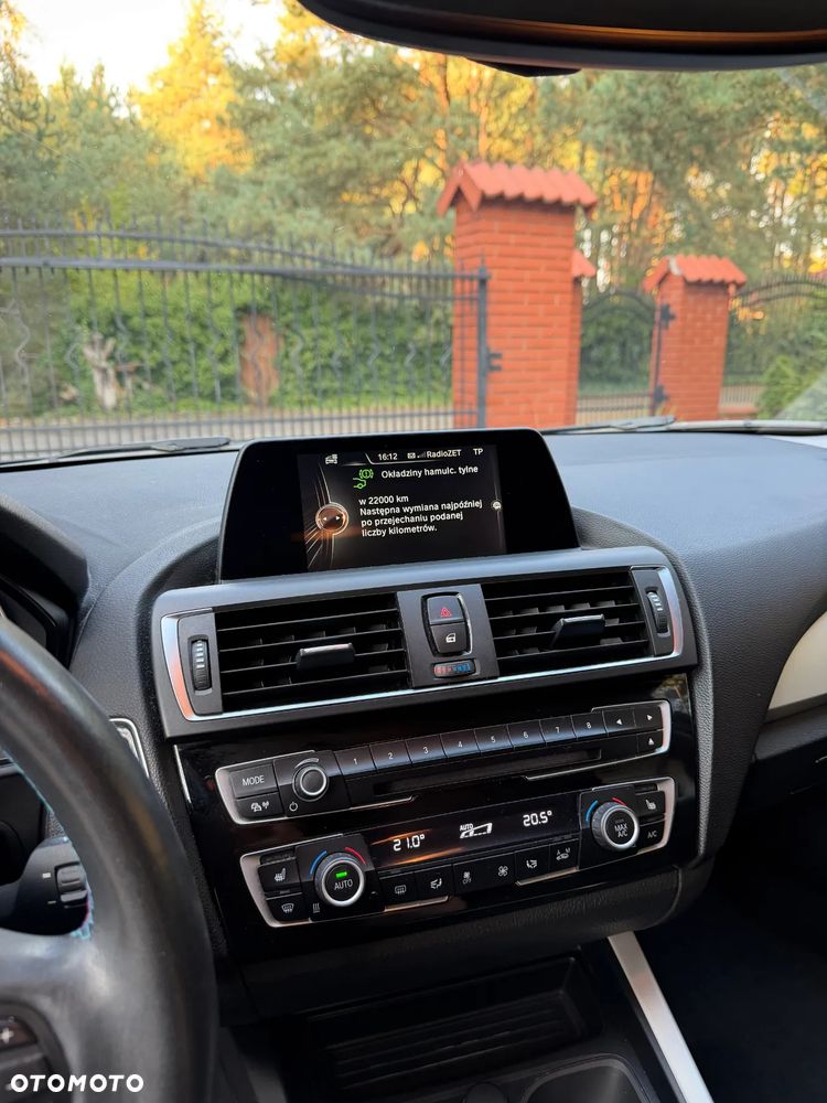 BMW Seria 1 116d - 24