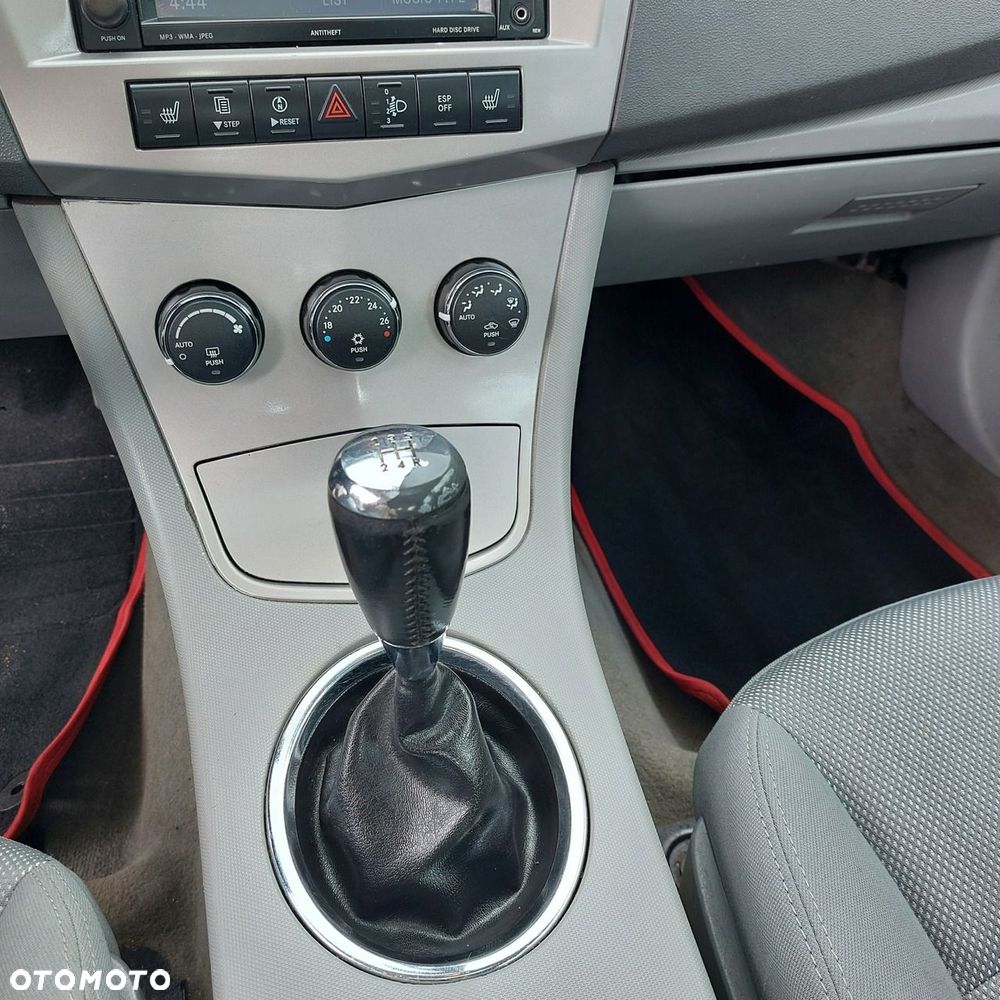 Chrysler Sebring - 21
