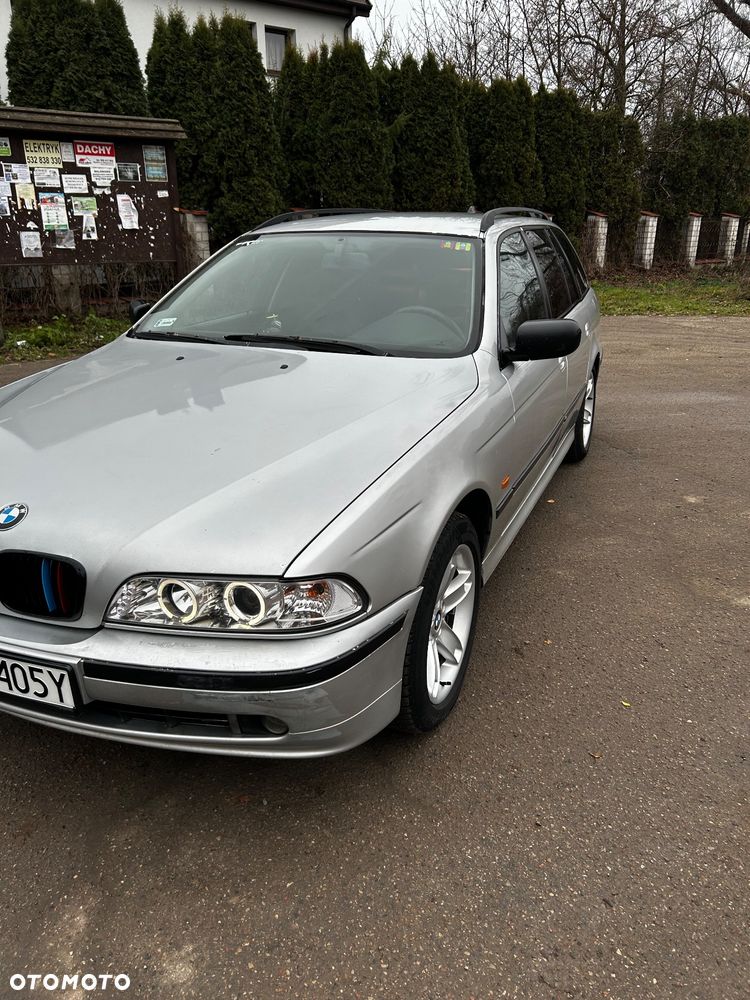 BMW Seria 5 - 12