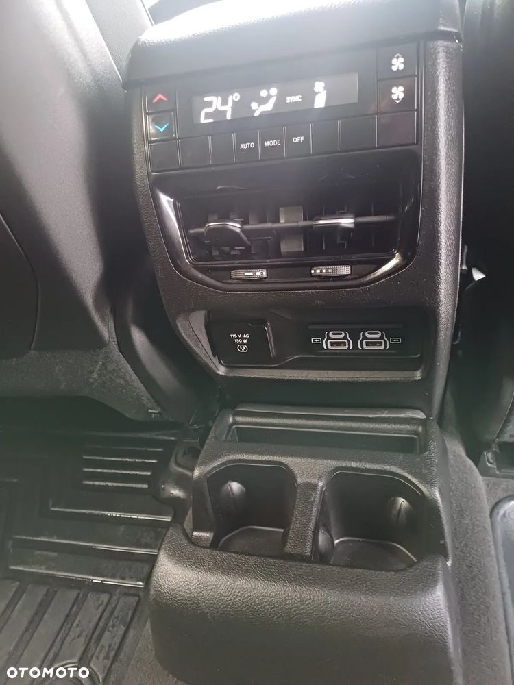 Jeep Grand Cherokee 3.6 V6 Laredo - 17