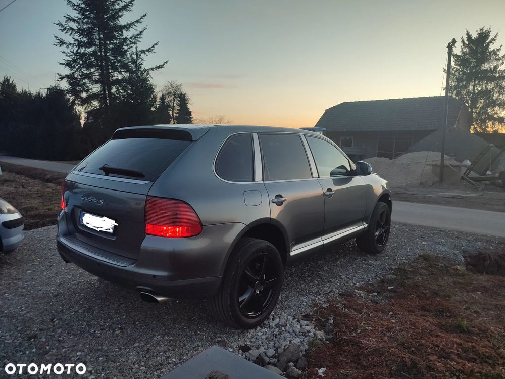 Porsche Cayenne S Tiptronic - 8