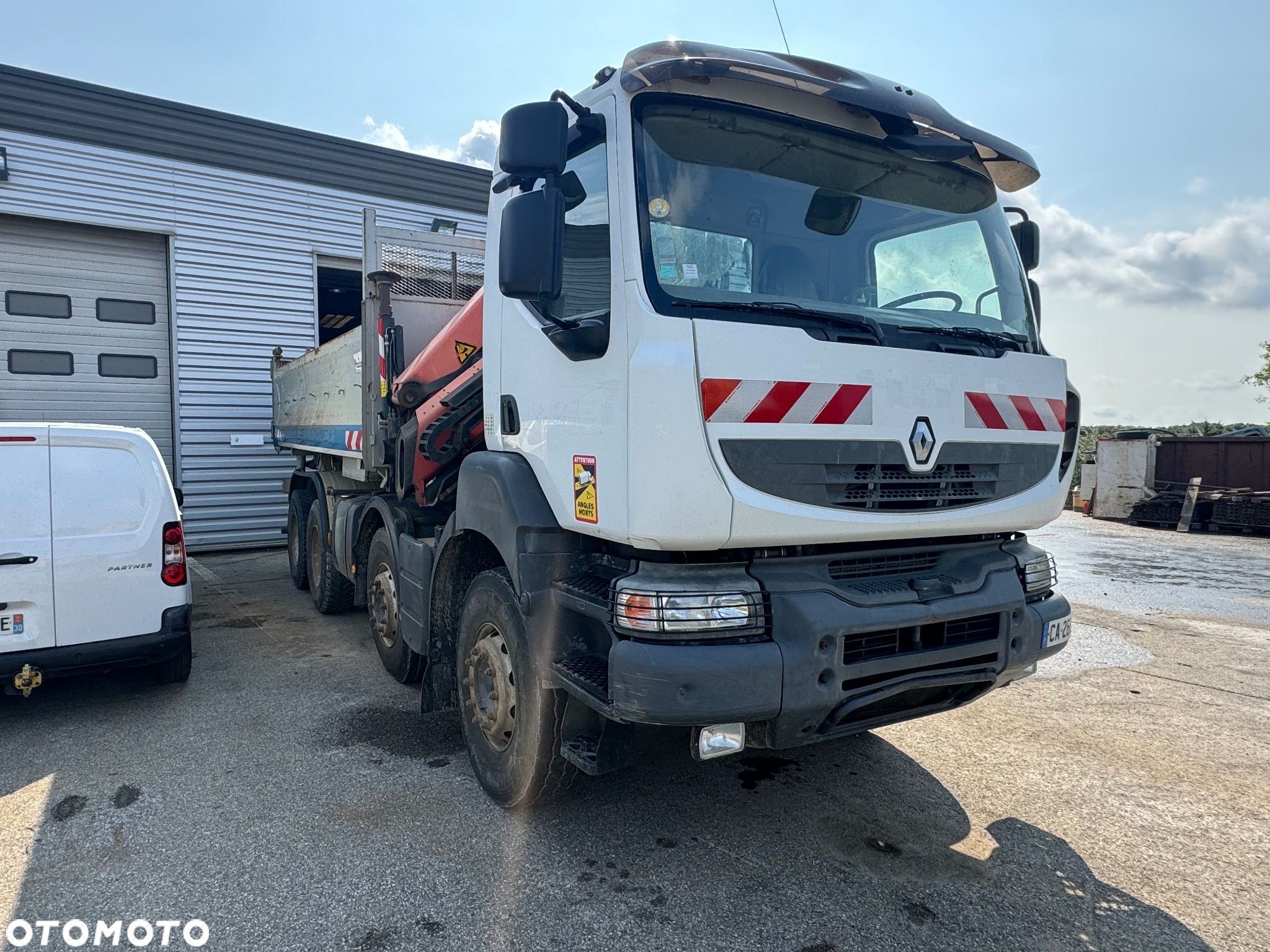 Renault Kerax 8x4 Wywrotka HDS Palfinger Super Stan - 4