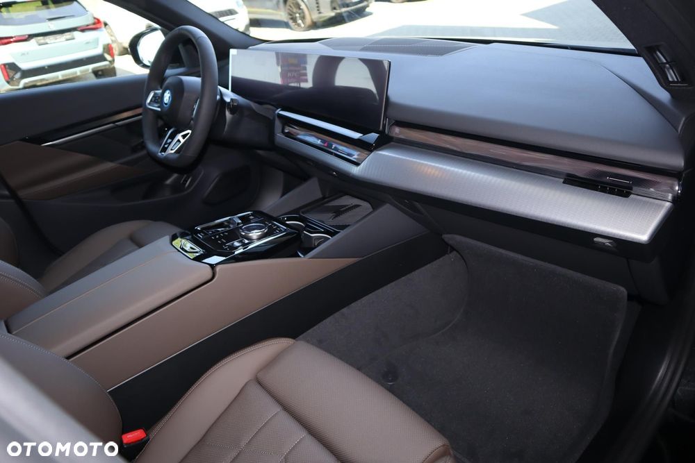 BMW i5 83.9kWh eDrive40 M Sport - 14