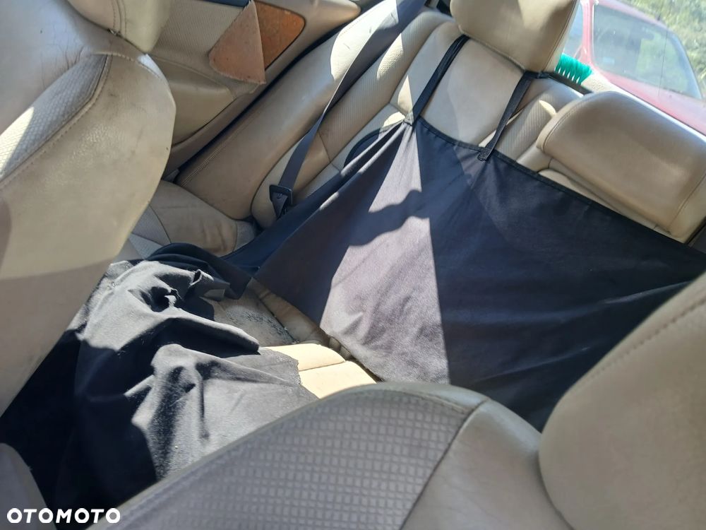 volvo S60 I 019.00 jasne skóry fotel fotele kanapa deska kokpit podsufitka boczek boczki klamka - 7