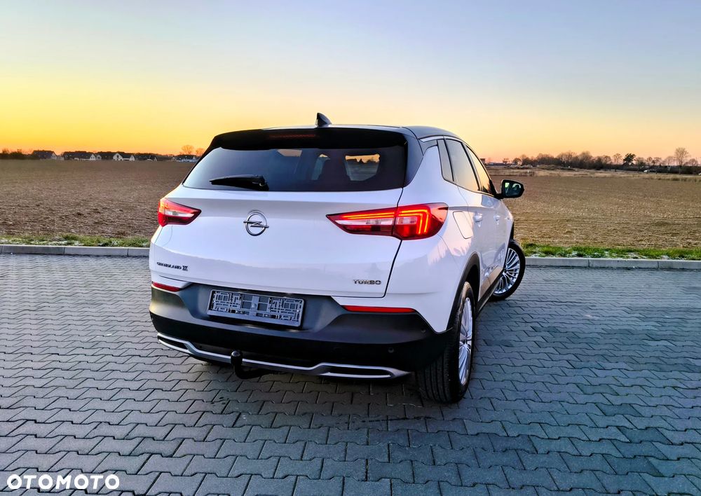 Opel Grandland X 1.2 Start/Stop Automatik Business INNOVATION - 9