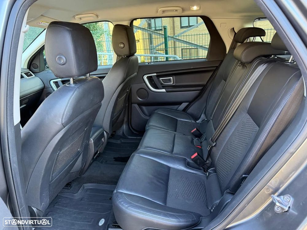 Land Rover Discovery Sport 2.0 eD4 Pure - 9