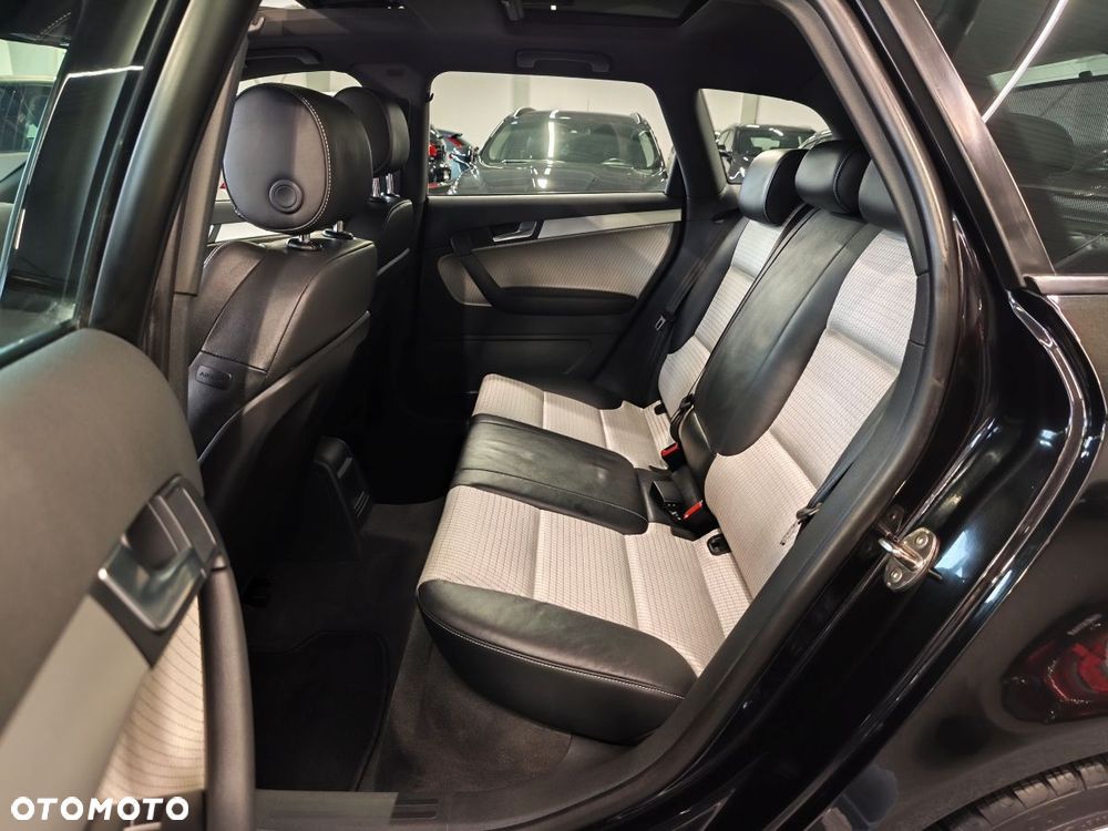 Audi A3 Sportback 2.0 TDI DPF S line Sportpaket plus - 8