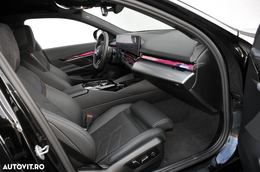 BMW Seria 5 520i Aut. - 9