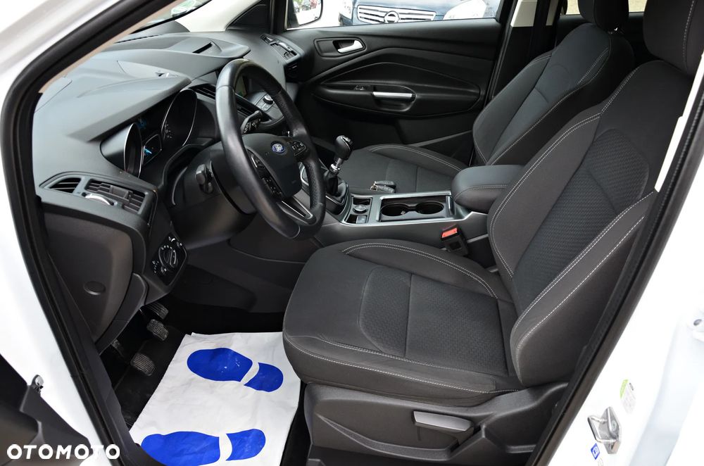 Ford Kuga 2.0 TDCi AWD Titanium - 28