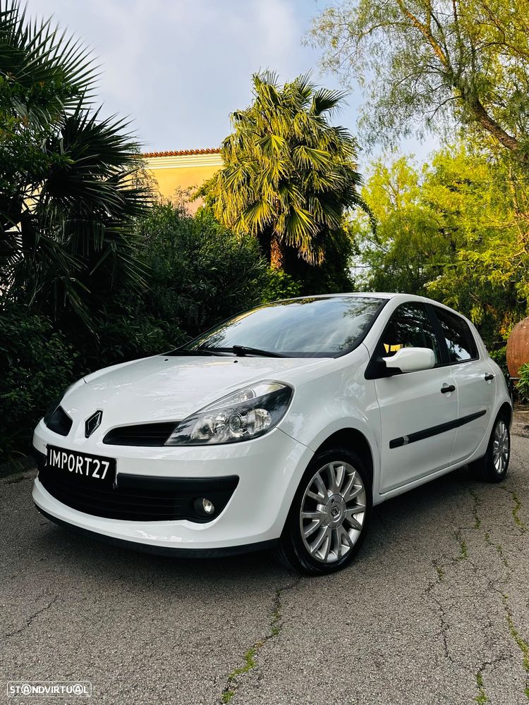 Renault Clio 1.5 dCi Confort - 1