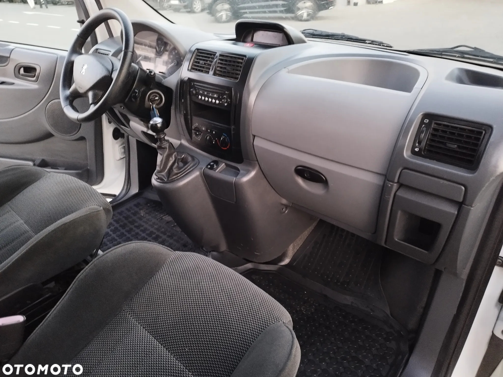 Peugeot Expert - 29