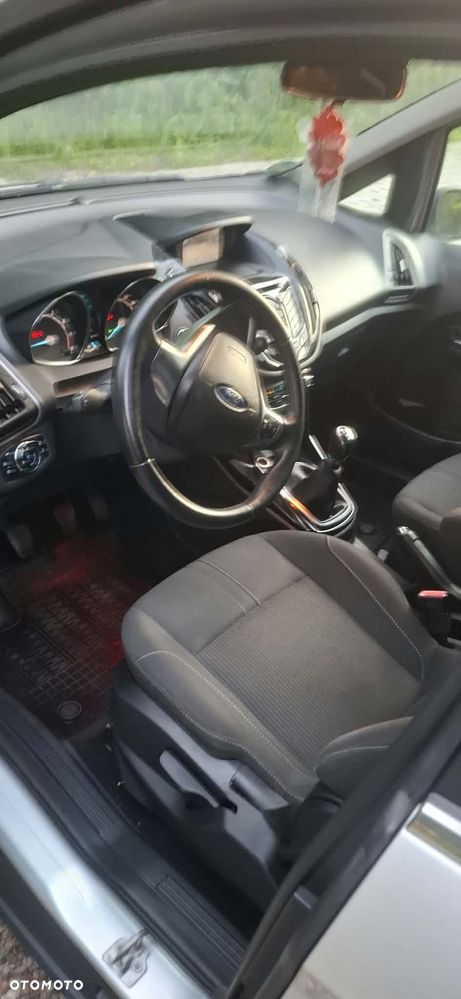 Ford B-MAX 1.0 EcoBoost Titanium - 4