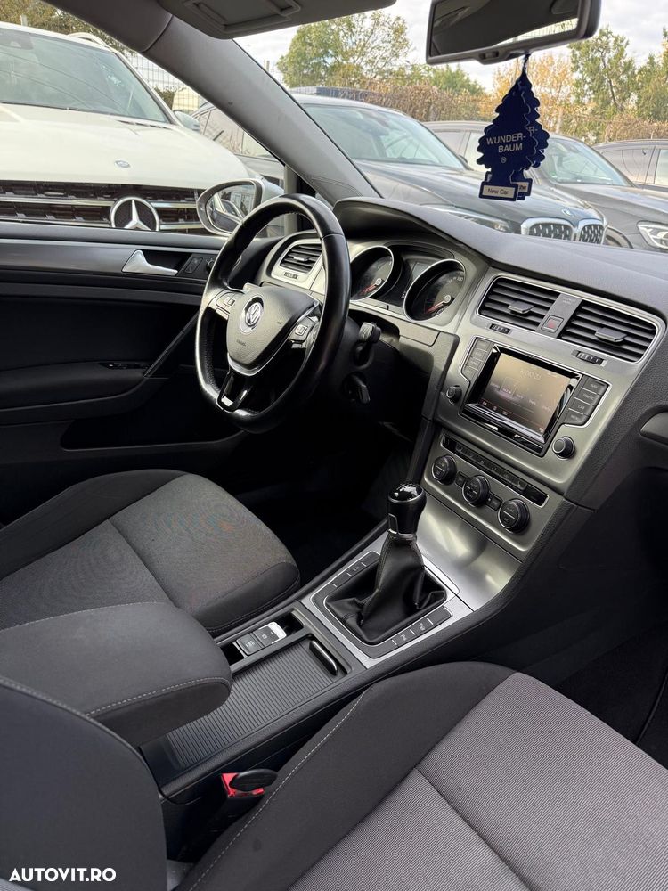 Volkswagen Golf 1.6 TDI BlueMotion Technology Trendline - 4