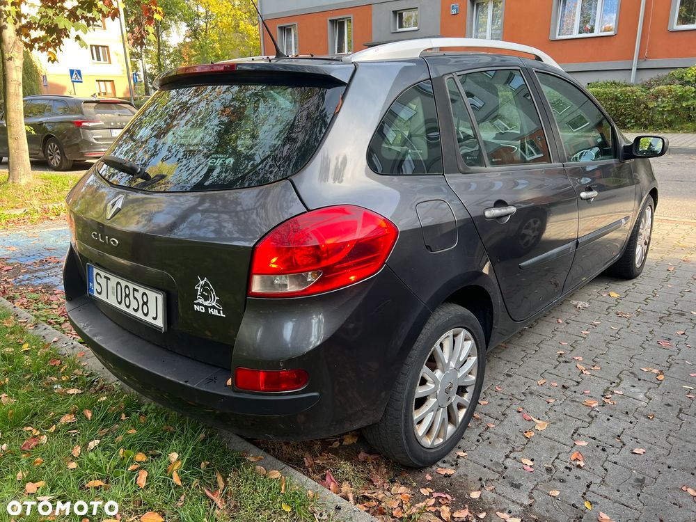 Renault Clio - 3