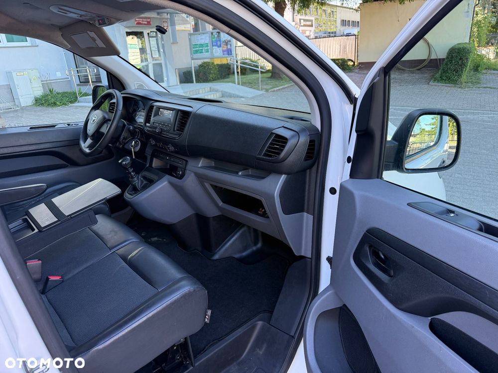 Toyota ProAce - 14