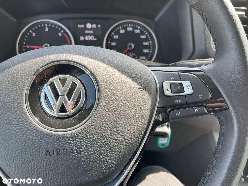 Volkswagen Grand California - 38