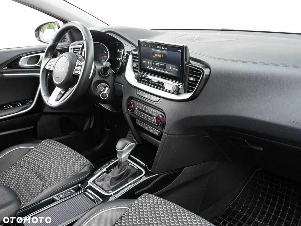 Kia Ceed 1.5 T-GDI Business Line DCT - 29