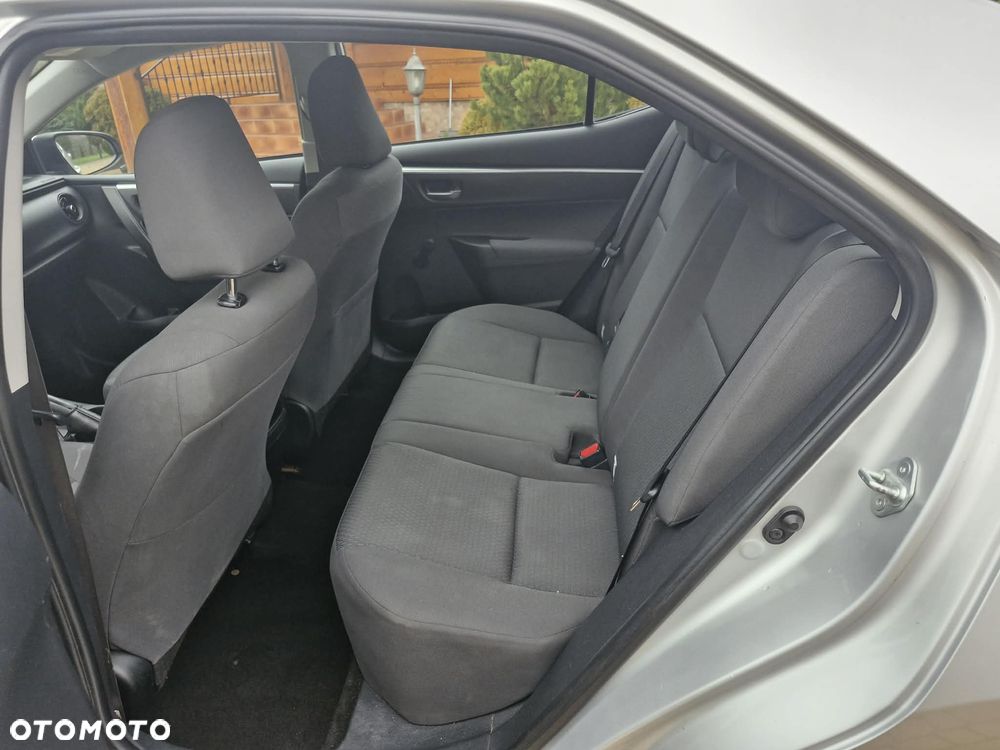 Toyota Corolla 1.33 Comfort - 6