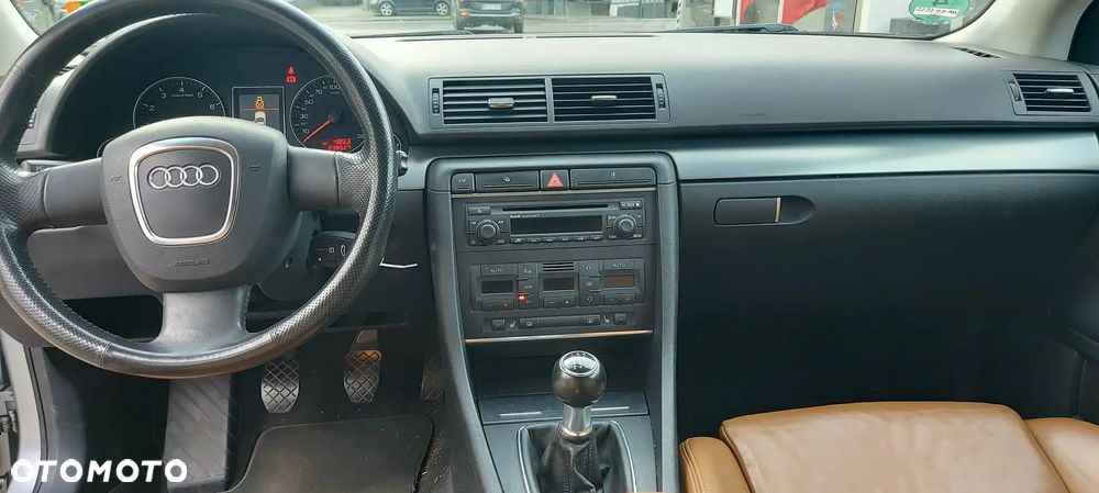 Audi A4 Limousine 1.8 T - 8