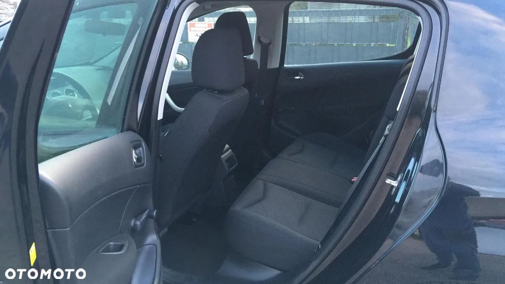 Peugeot 308 1.6 Trendy - 12