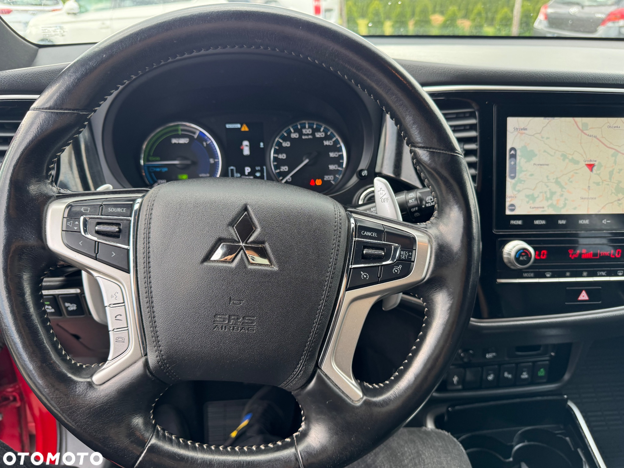 Mitsubishi Outlander 2.4 4WD Plug-In Hybrid Diamant+ - 26