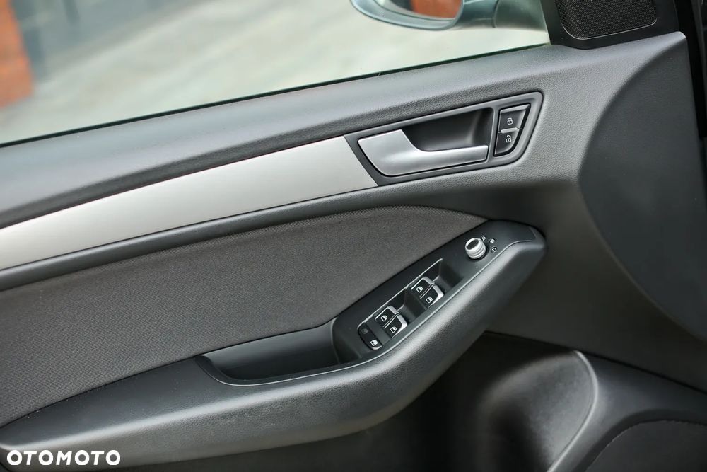 Audi Q5 2.0 TDI quattro Stronic - 10