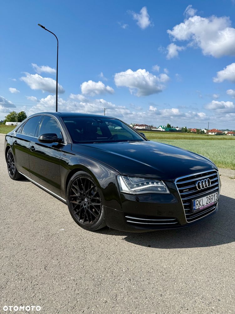 Audi A8 - 1