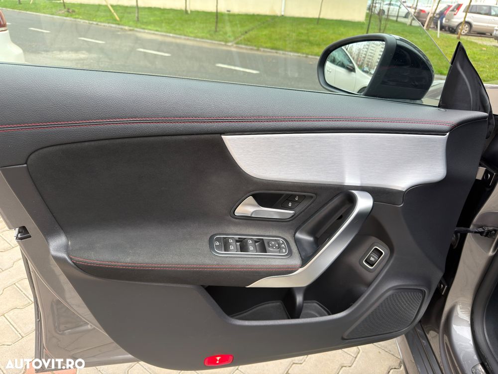 Mercedes-Benz CLA - 10