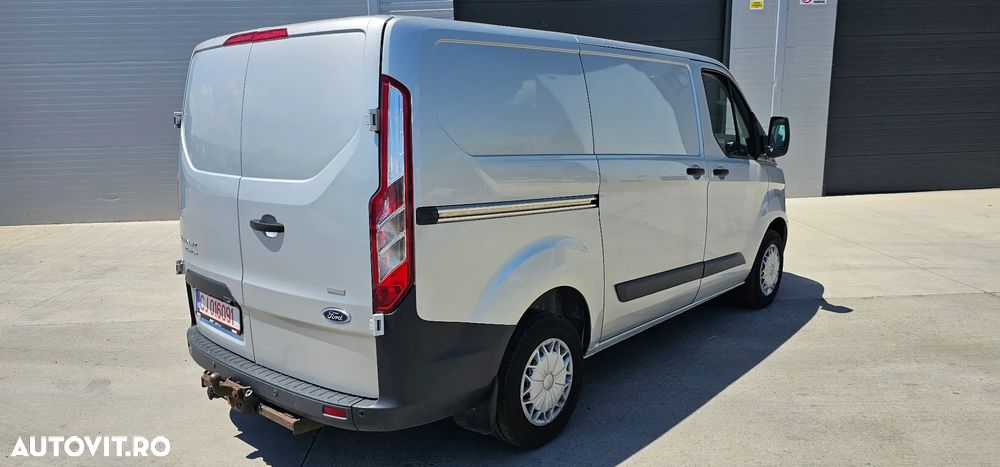 Ford Transit Custom - 4