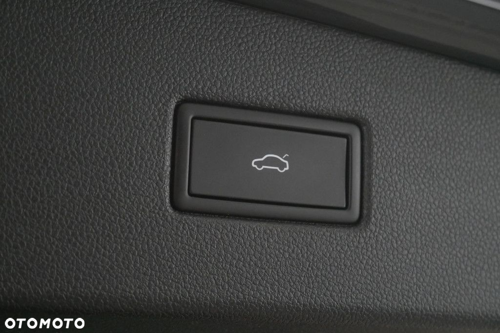 Volkswagen Tiguan - 17