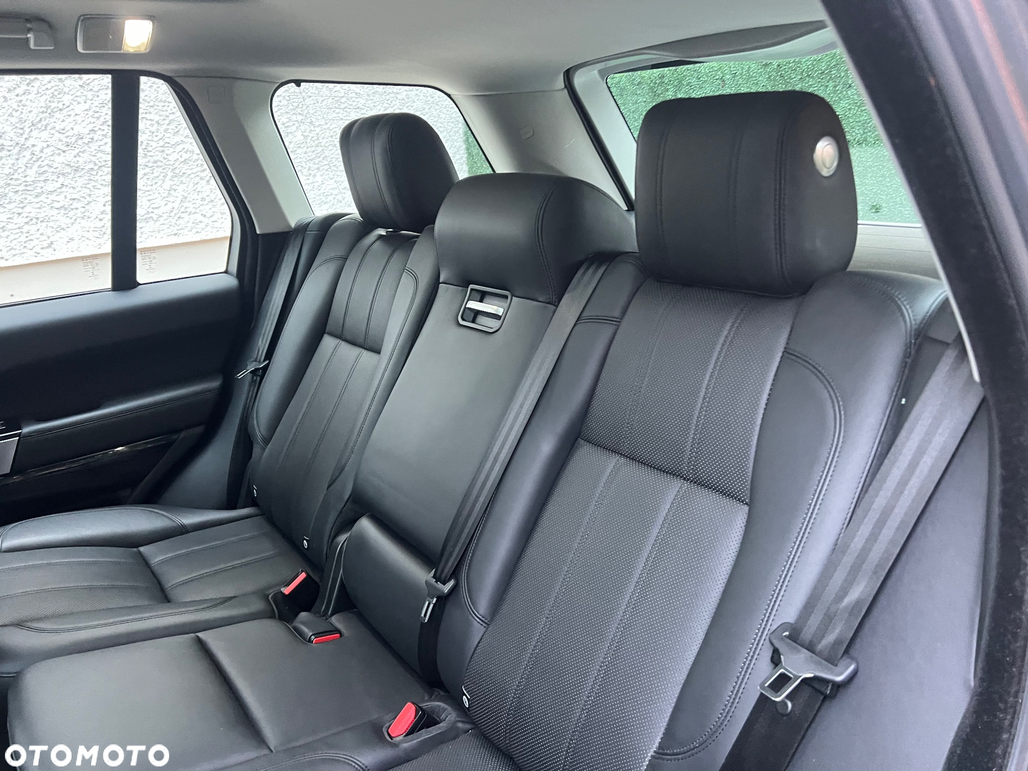 Land Rover Range Rover 4.4SD V8 LWB Vogue - 37