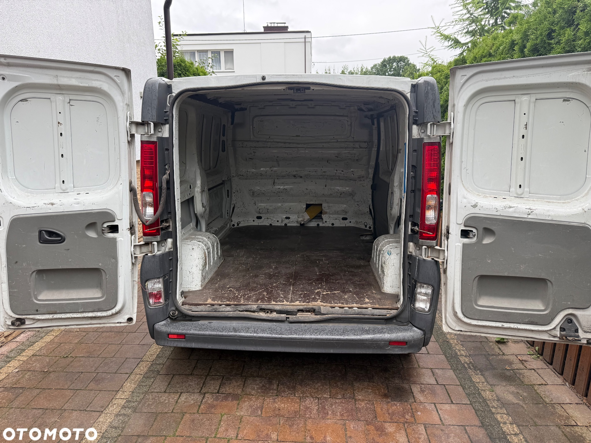 Opel Vivaro - 9