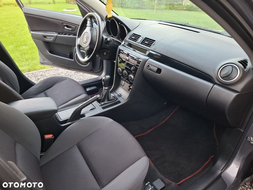 Mazda 3 - 8