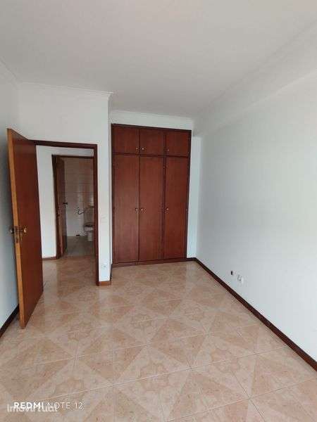 T2 renovado em coimbra/coselhas - Grande imagem: 2/4