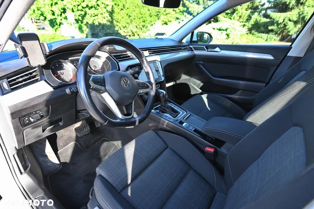 Volkswagen Passat 2.0 TSI Business DSG - 10