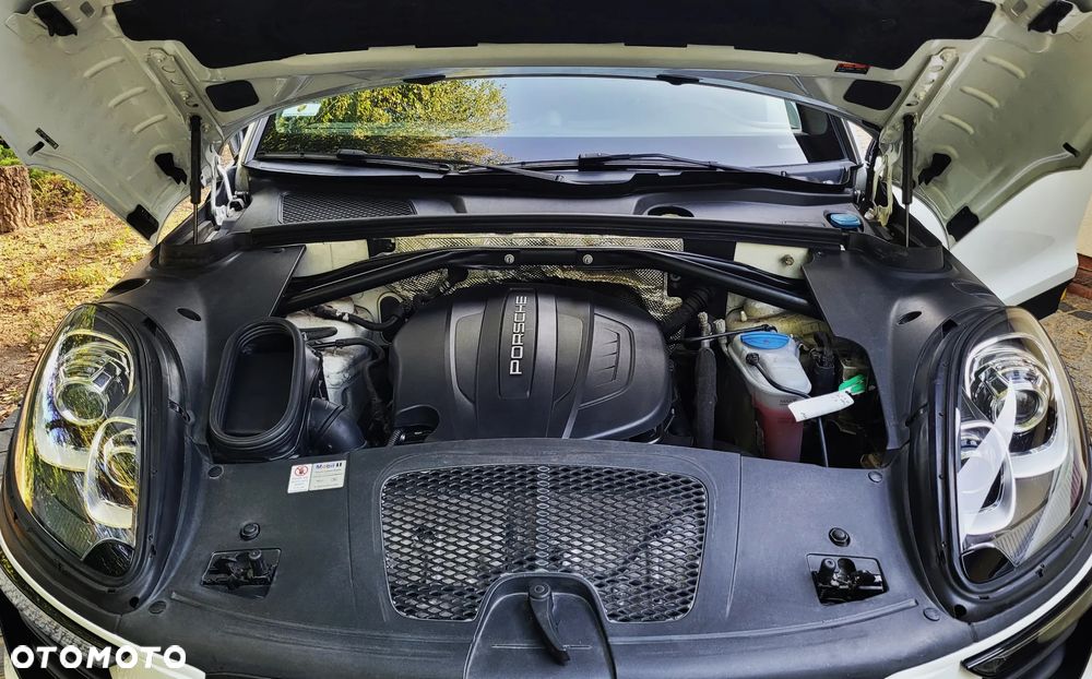 Porsche Macan PDK - 36