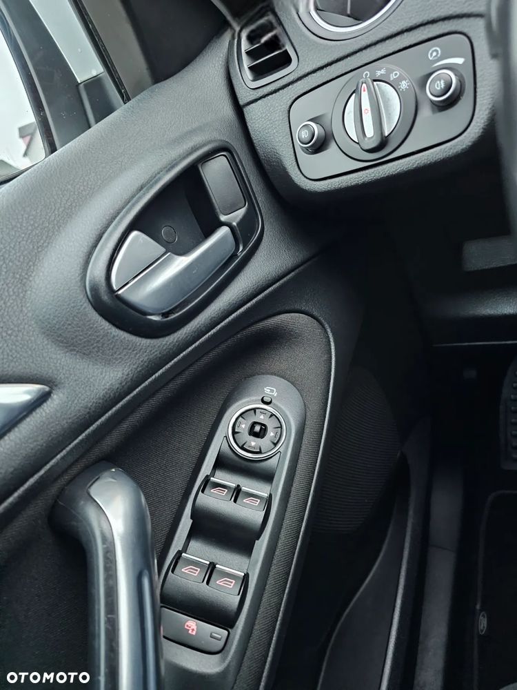 Ford S-Max 2.0 TDCi DPF Titanium - 25