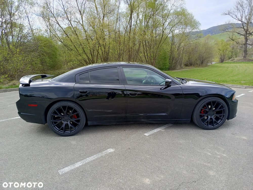 Dodge Charger - 9