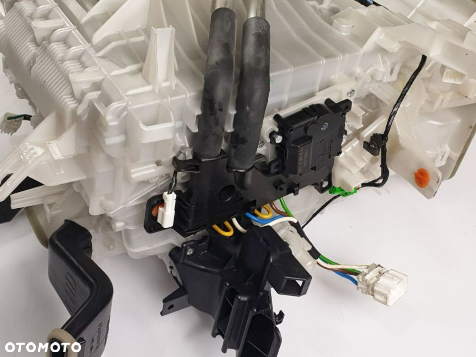 Nagrzewnica HONDA CR V 2.0H od 2019 roku - 7