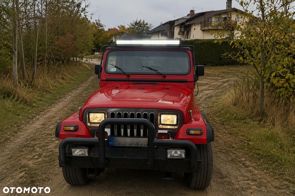 Jeep Wrangler - 2