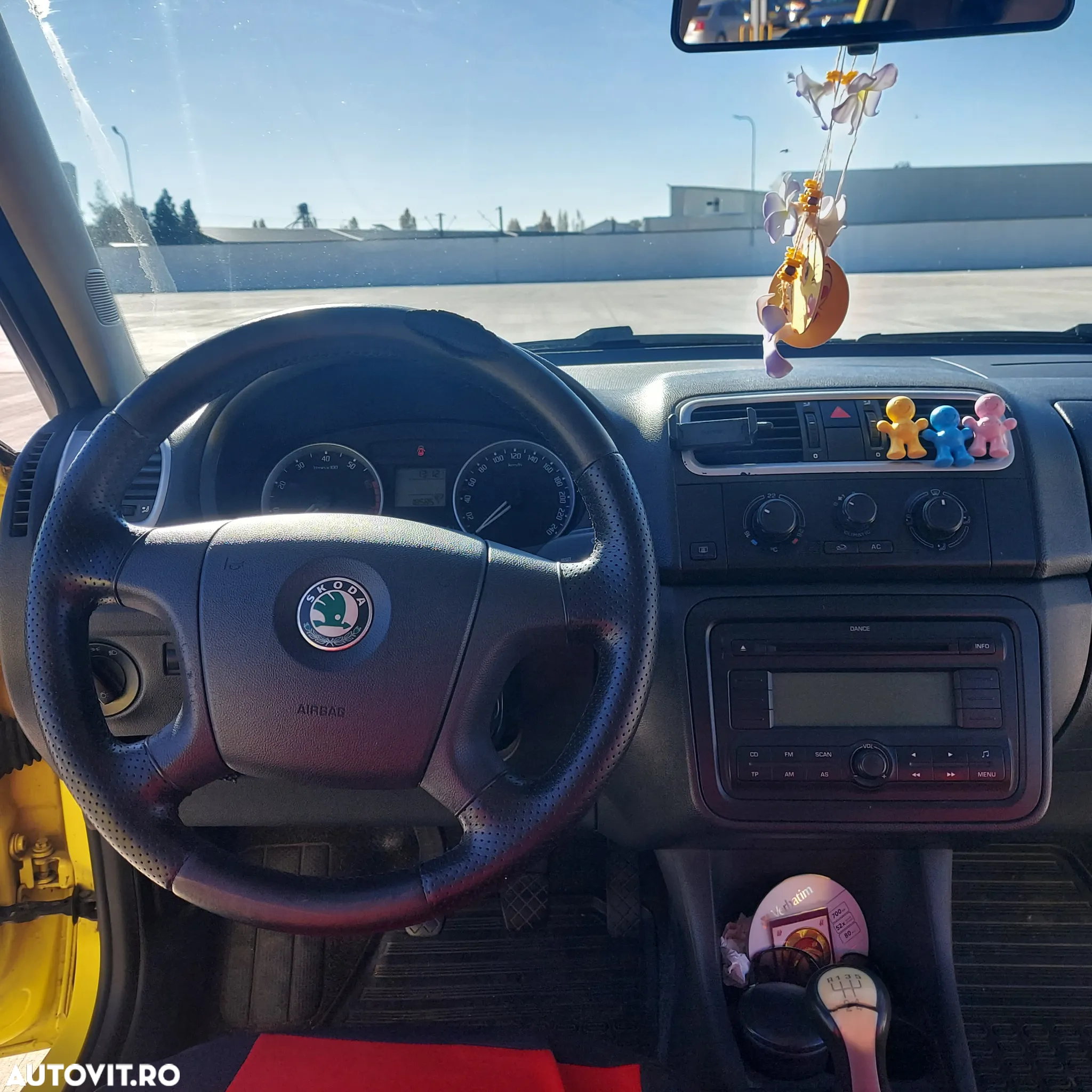Skoda Fabia - 8