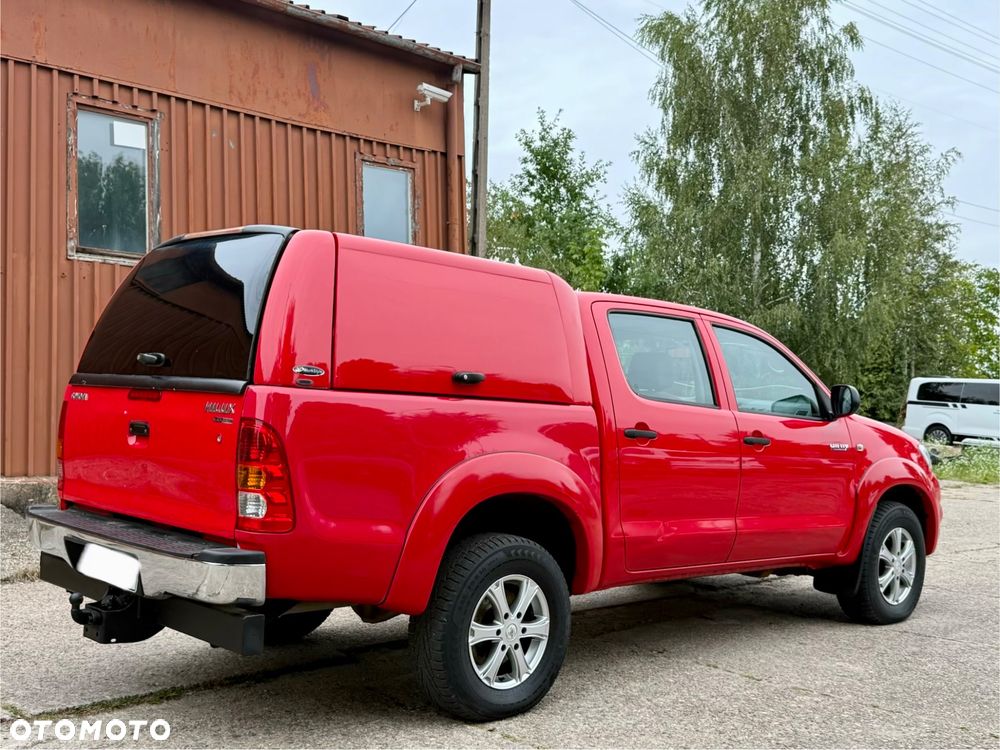 Toyota Hilux - 3