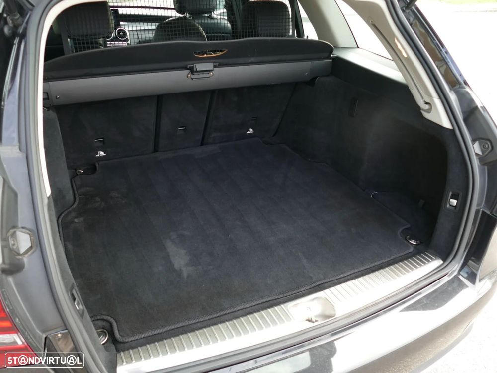 Mercedes-Benz C 200 - 5