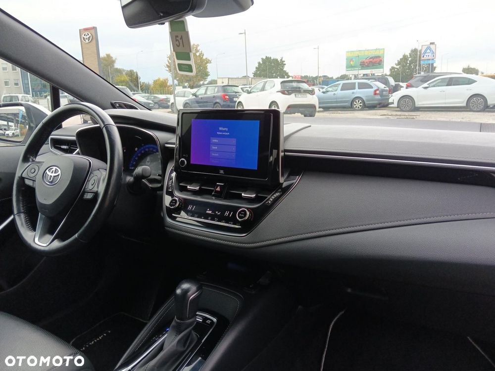 Toyota Corolla - 9