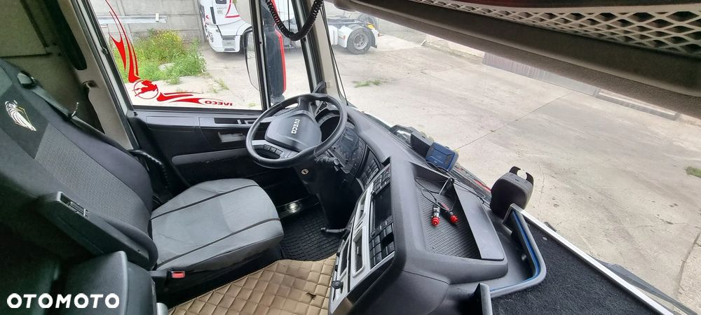 Iveco STRALIS - 10