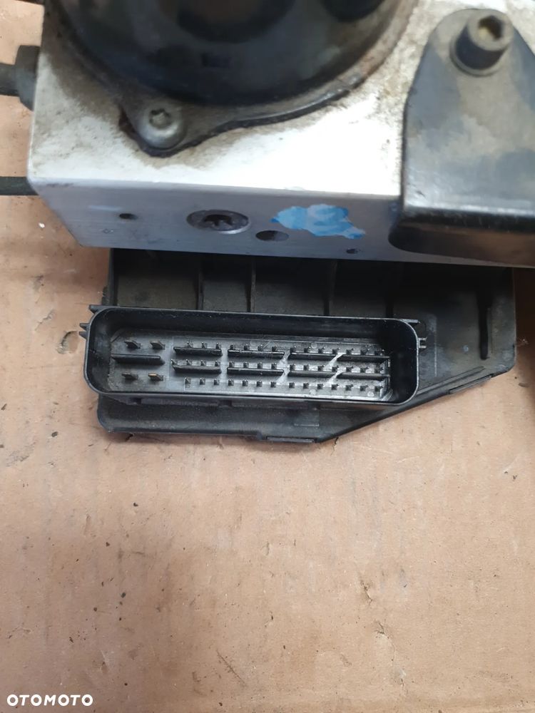 # POMPA ABS MERCEDES W202 W208 nr A0034317012 / A1705450132 - 7