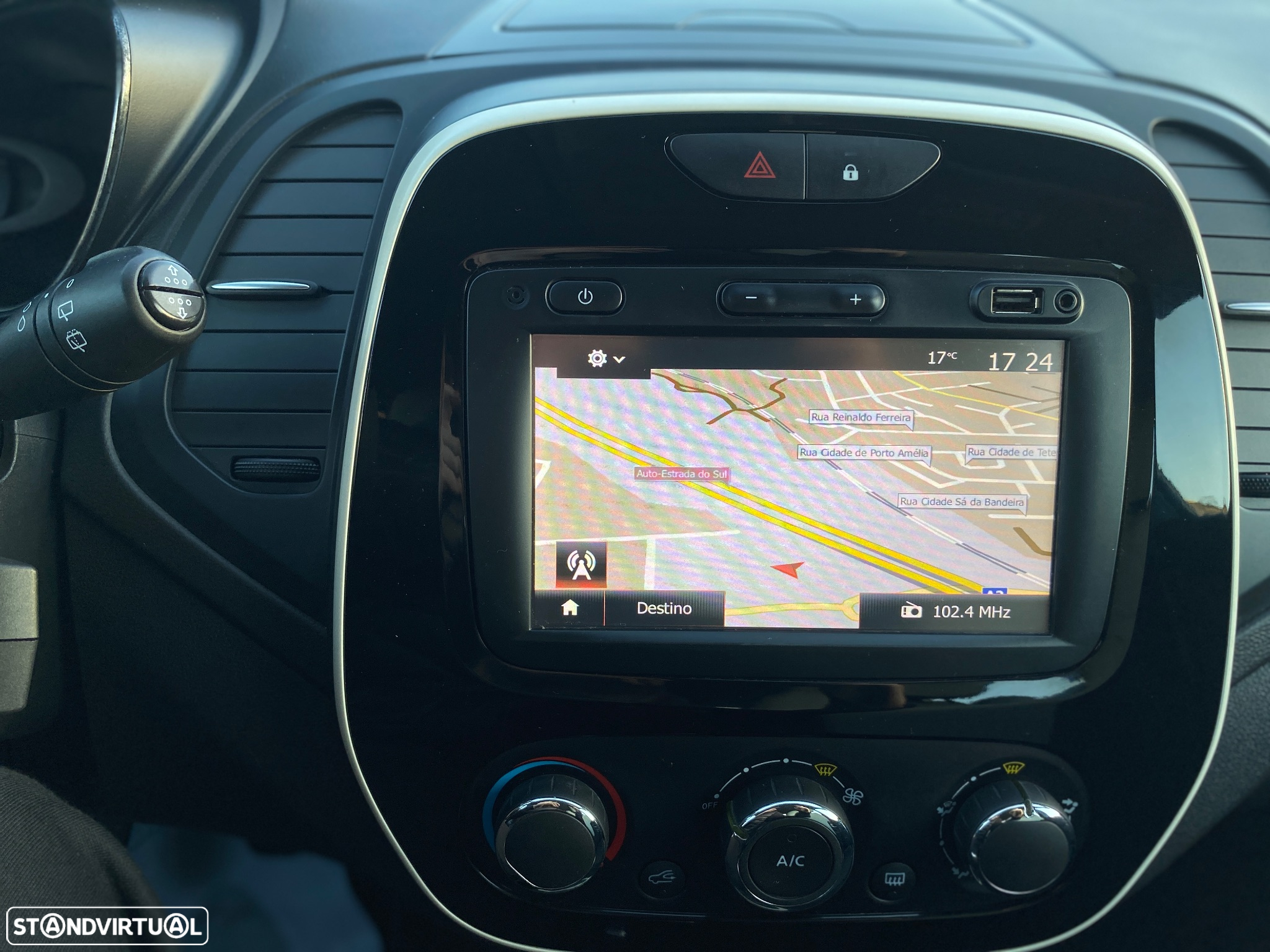 Renault Captur 1.5 dCi Exclusive - 27