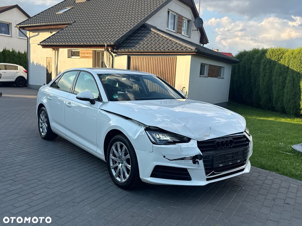 Audi A4 Limousine 2.0 TFSI ultra S tronic - 3