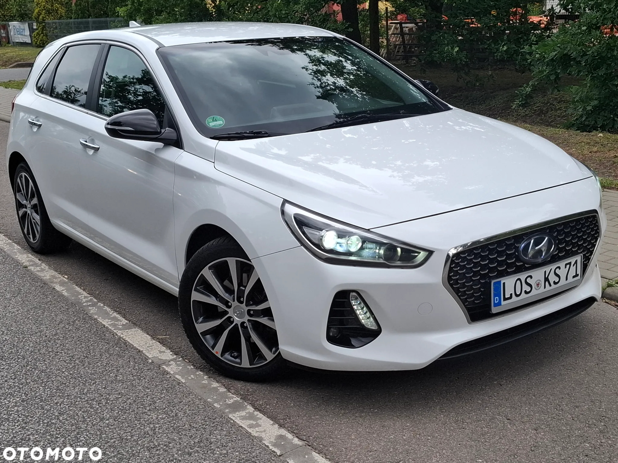 Hyundai i30 1.6 CRDI Fifa World Cup Edition - 9
